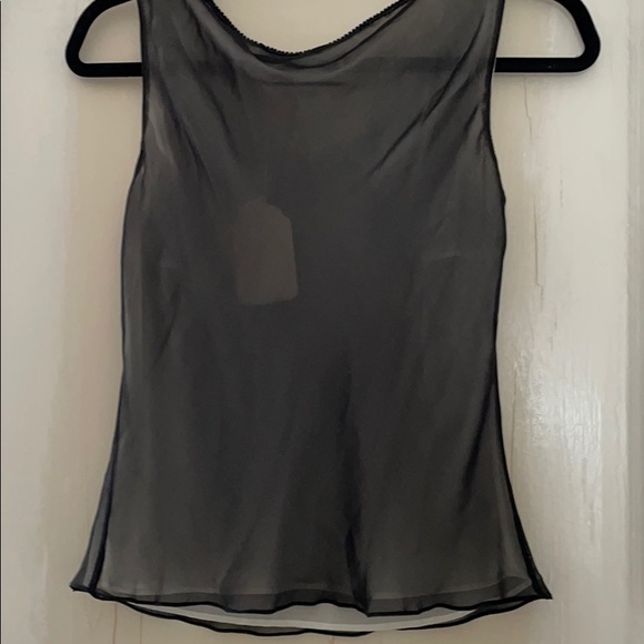 Top - Picture 2 of 2